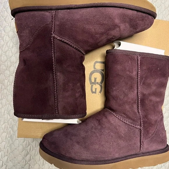 UGG Women's Classic Short II in Port (Rich Plum/purple) - Picture 5 of 9